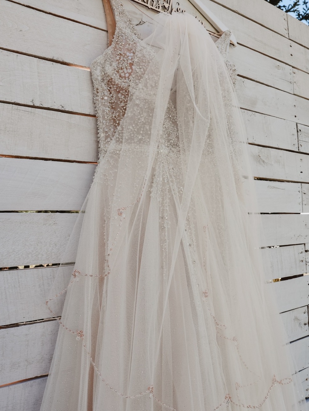 David's Bridal Galina Signature SWG837 Dress & Veil Size 14 | Bustled/Cleaned - Picture 3 of 11